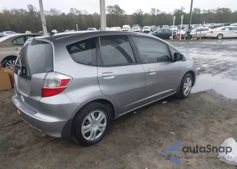2009 Honda Fit z USA, uszkodzony, nr VIN JHMGE872X9S069932